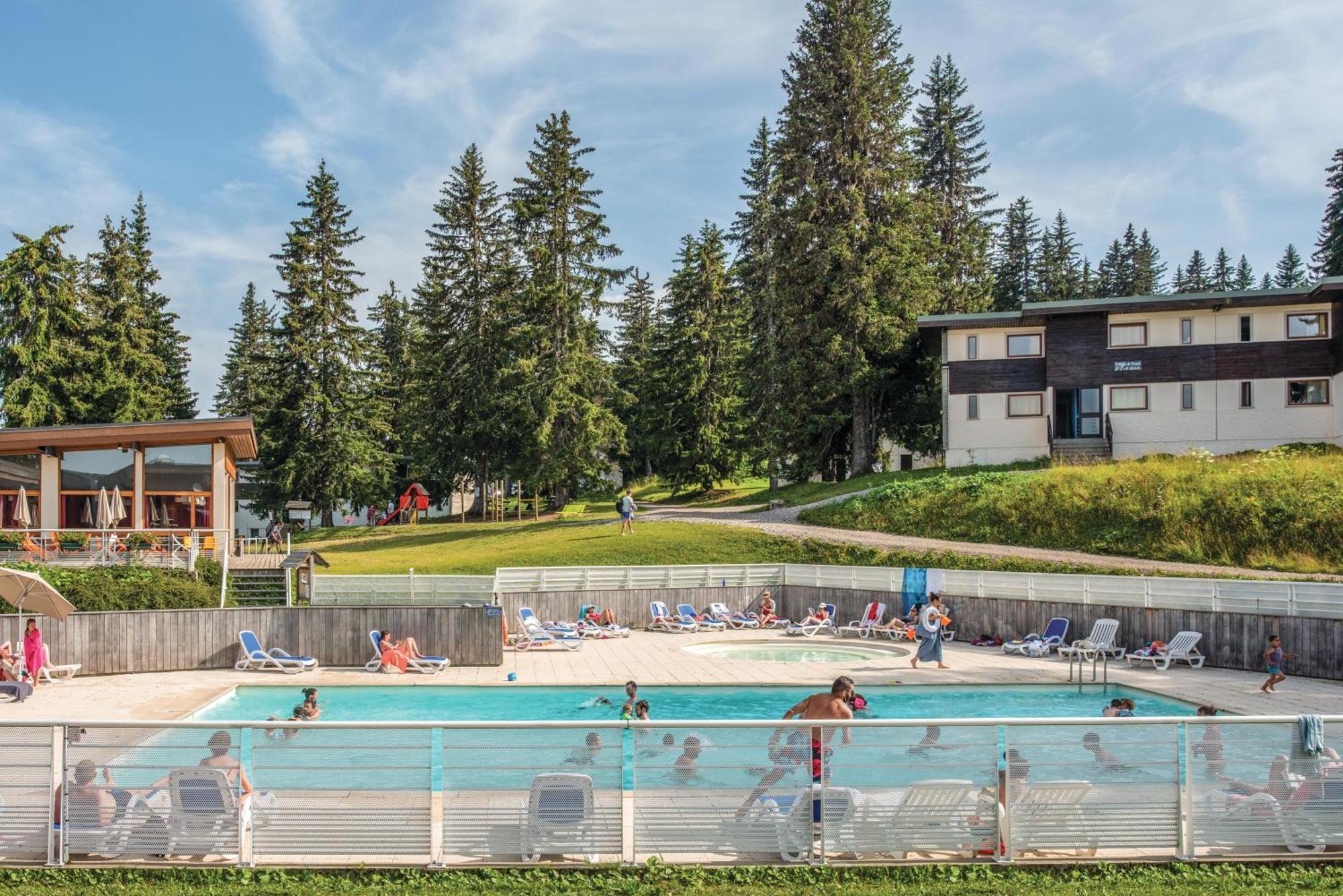 Belambra Clubs Les Saisies - Les Embrunes - Ski Pass Included Villard-sur-Doron Exterior photo